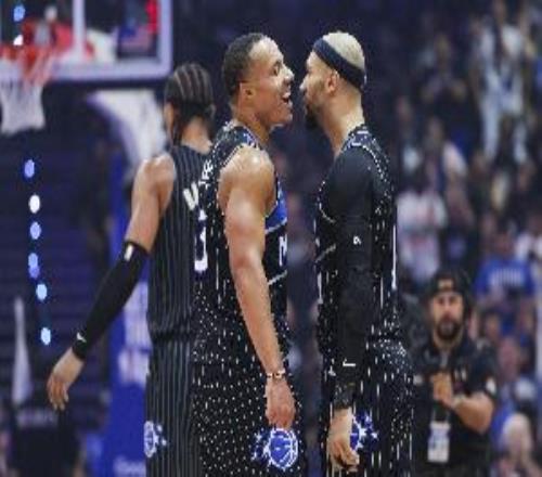 貝恩：薩格斯是我來到魔術(shù)第一個(gè)給我短信的人他絕對是我的兄弟