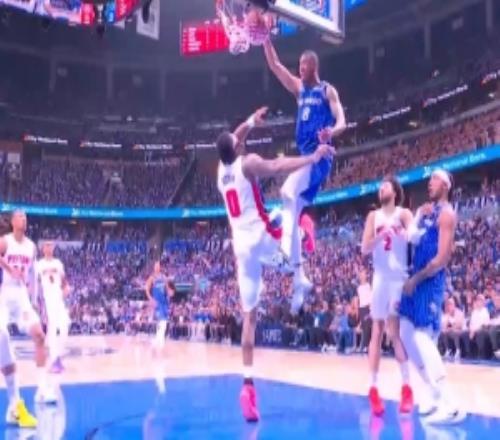 摧枯拉朽！凱恩反擊沖鋒一條龍騰空暴起力劈華山扣翻杜倫