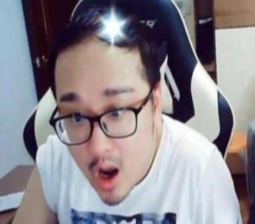 你在串孫亞龍?jiān)赗ookie道歉動態(tài)下回復(fù)：盡力了！