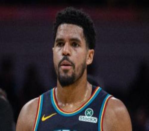 咣咣打鐵！活塞今日三分30中6魔術(shù)35中9也沒好多少