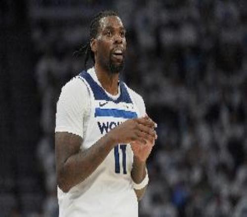 險(xiǎn)些傷退！納茲里德替補(bǔ)11中5拿到12分8板1助