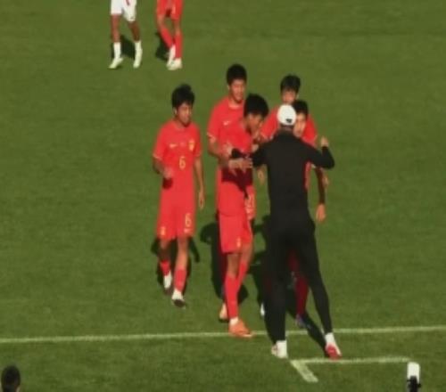 馬德興詳解U15國足20意大利：依靠拼命+調(diào)度周海濱不斷切換陣型