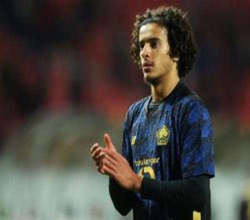 記者：巴黎推進(jìn)里爾中場布阿迪轉(zhuǎn)會，已向球員介紹競技規(guī)劃