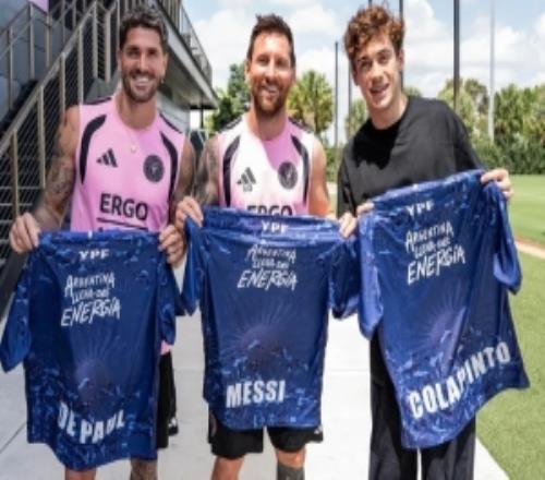 奧萊報(bào)：梅西、德保羅與阿根廷F1車手科拉平托在大獎(jiǎng)賽前會(huì)面合影