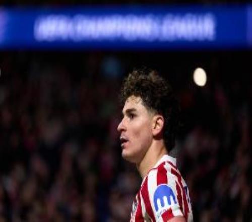 記者：巴薩希望今夏引進中鋒、左邊鋒、中衛，小蜘蛛是主要目標