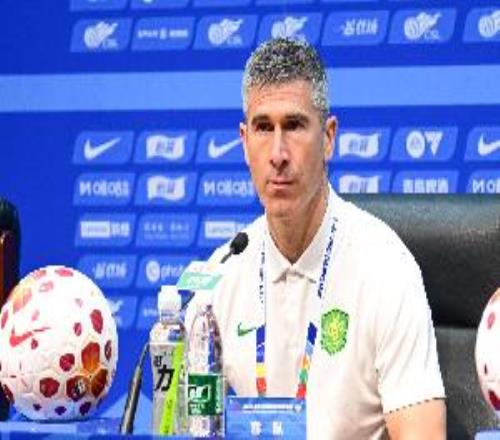 國安8輪三遭誤判：馬德魯加手球、曹永競進(jìn)球被吹、卡爾采夫紅牌