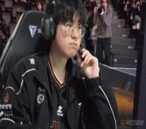 Zeus：我的約里克每個(gè)瞬間都玩得很好要滅滅Oner氣勢(shì)