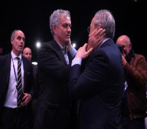 隊報：一些皇馬高層認為穆帥已過氣，但老佛爺非常欣賞穆里尼奧