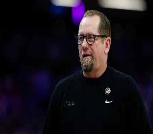 納斯：我們必須穩(wěn)住節(jié)奏堅(jiān)持打法不要糾結(jié)上一次投籃的結(jié)果好壞