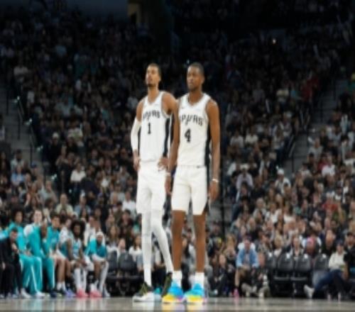 鍵盤俠?？怂钩尚虑蛎よb定器！開拓者怎敢在文班周圍3米內投籃