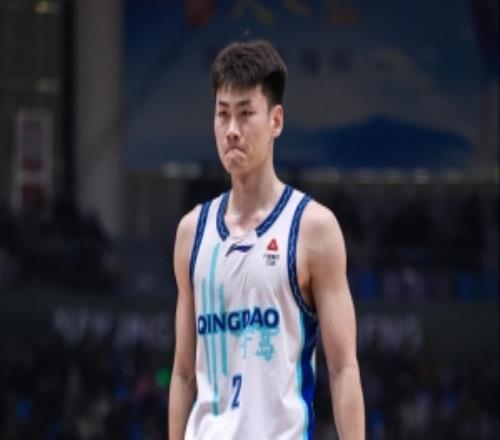 寒冰射手！王睿澤12投1中拿10分于米提11中0一分未得