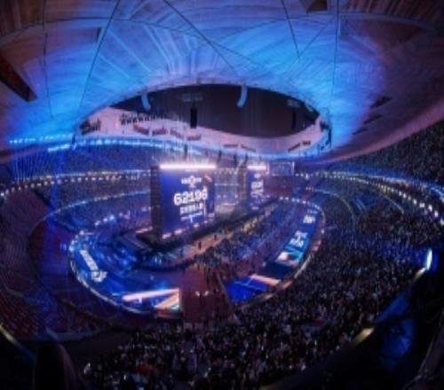 國內首個！KPL鳥巢開幕式斬獲國際“互聯網奧斯卡”大獎