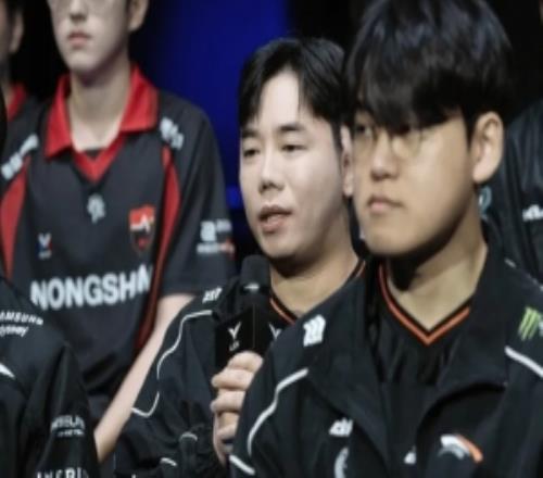 Homme：Kanavi努力適應LCK風格狀態(tài)很好能贏T1