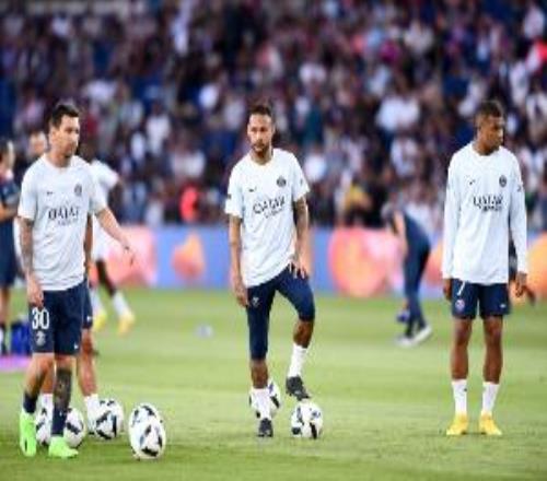 魯梅尼格：巴黎一度擁有梅姆內(nèi)，但那支球隊不像現(xiàn)在這樣是個整體