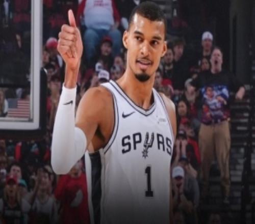 絕望！開(kāi)拓者球員系列賽面對(duì)文班干擾投籃42中8命中率僅19%