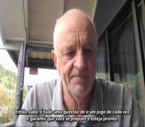 伊拉克主帥：將禁止球員世界杯期間用社媒，除了父母和摯友都別信