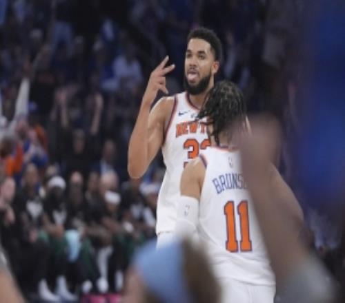 解說(shuō)：老鷹被尼克斯戰(zhàn)略性拿捏CJ扛不住如此傾斜的防守資源