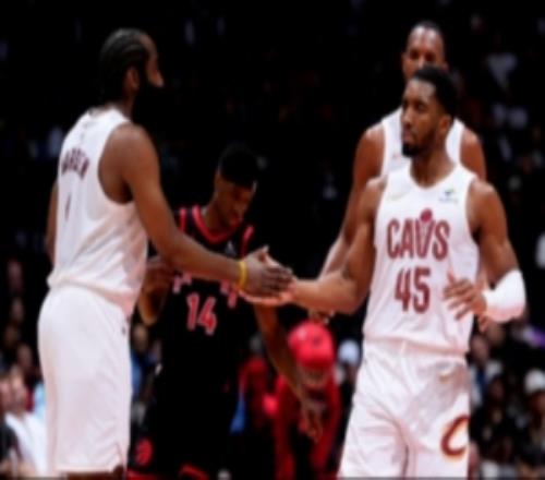 騎士天王山：哈登、莫布里和施羅德