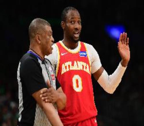 被判刑三年半！老鷹前財(cái)務(wù)副總裁挪用公款超370萬美元！