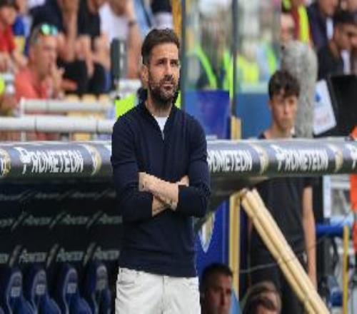 天空記者：聽說法布雷加斯長遠(yuǎn)目標(biāo)或是執(zhí)教阿森納，切爾西不清楚