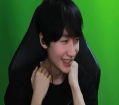 再見小花生！Peanut直播：韓國入伍通知書來了看來要在酷暑入伍