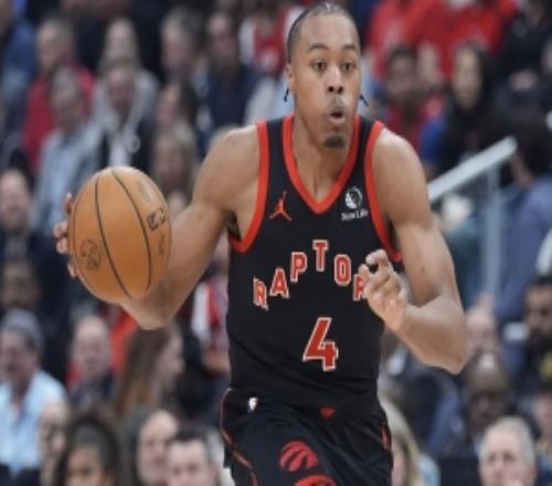 填滿數(shù)據(jù)欄！斯科蒂巴恩斯16投6中得到17分8板11助1斷3帽