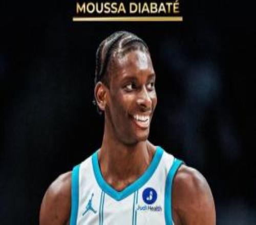 拼命三郎！NBA常規(guī)賽最佳拼搏獎(jiǎng)：黃蜂前鋒迪亞巴特！