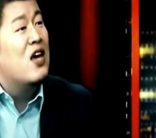 41歲老詹率隊淘汰火箭！殳海曾言：31歲的詹姆斯已經(jīng)要走下坡路了
