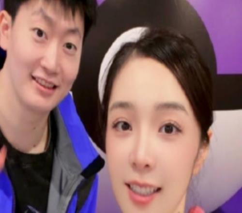 余霜分享寶可夢(mèng)線下VLOG：他也在游戲里成為了自帶光芒的少年