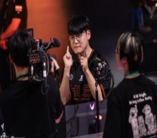 Gumayusi：不能因為10勝就提前開心，我們這陣容不可能打不好
