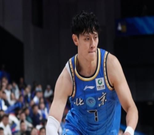 打廣東真來勁！曾凡博替補8中5&5記三分砍23分2板1斷第三節(jié)13分