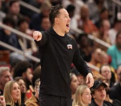 米奇約翰遜：捍衛(wèi)主場非常重要這場勝利的意義更重大了