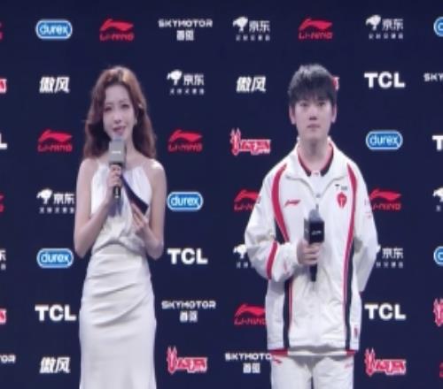 JackeyLove：想對(duì)母親說"愛你老媽，明天見"Creme對(duì)TES很重要