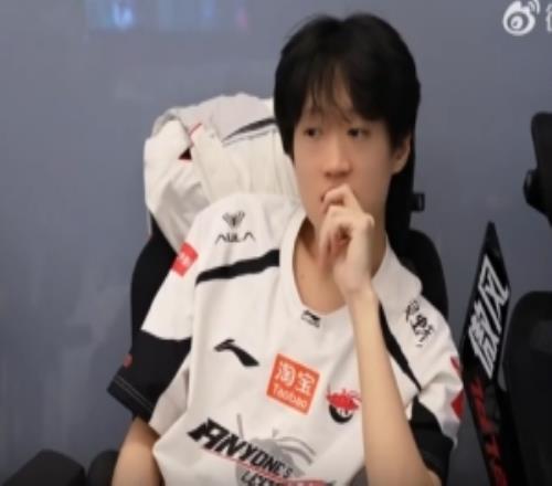 AL分享對陣NIP賽場記錄：我們一直在跟對面發(fā)育啊