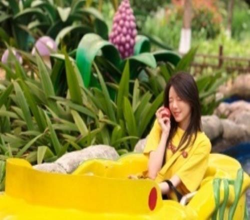 LPL女主持駱歆曬照：瘋狂心動安卓機拍出來完全不會發(fā)灰
