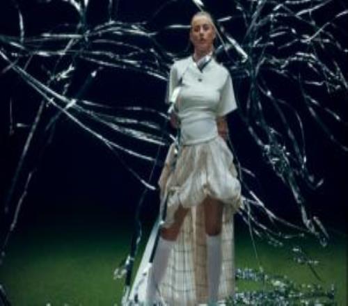 動態(tài)耐克拜拜！阿森納女足球星凱莉與阿迪達斯達成合作