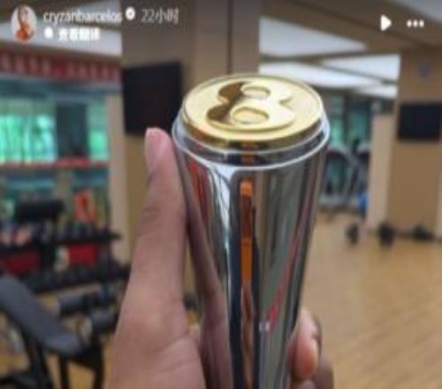 克雷桑更新ins曬直播吧最佳獎(jiǎng)杯！球員本賽季已3次當(dāng)選直播吧最佳