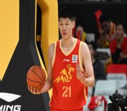 直播吧：胡金秋韌帶并無大礙表示傷病不會影響下場比賽