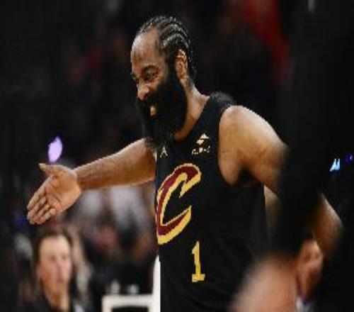 媒體人：騎士贏球最大功臣是哈登第二是斯特魯斯騎士預(yù)定東決！