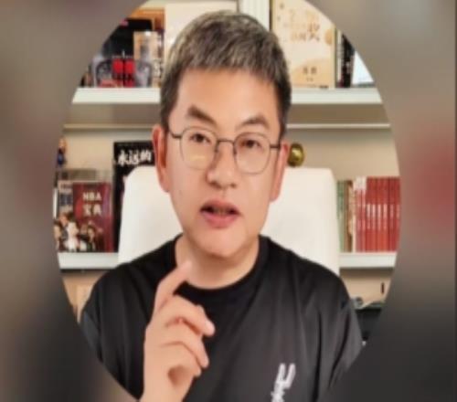 苏群：文班产生“张伯伦效应”若不改规则他夺冠拿MVP是迟早的事