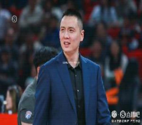 媒體人：上海是想賭一下北京的3分命中率沒那么高所以一直守沉退