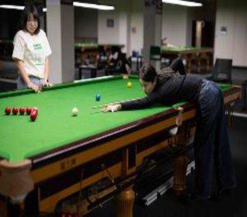 白雨露：女子斯諾克水平提高很多，會(huì)向水平更高的男選手去學(xué)習(xí)