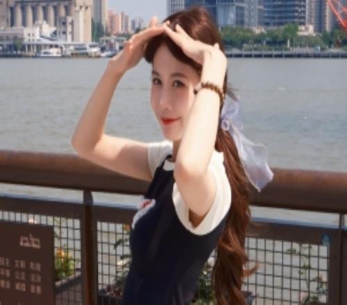 LPL女解說瞳夕曬照：明天濮院見