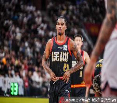 CBA也打不了啦！克里斯托弗半場(chǎng)9投僅1中拿2分3板還有3失誤