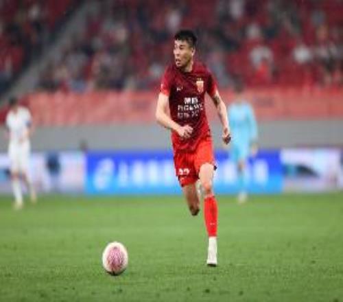 东体:海港全队对客战蓉城相当重视,李帅复出对进攻有所帮助