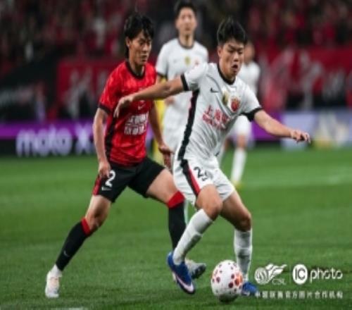 2026怡宝中超联赛第13轮，上海海港1比0战胜成都蓉城