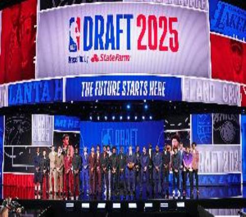 没水货！25届15顺位都入选新秀最佳阵容六号秀场均12+2+2落选