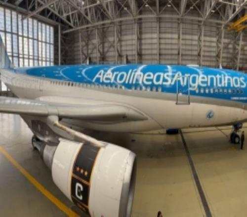 阿媒：阿根廷航空公司揭幕阿根廷隊(duì)+梅西主題涂裝飛機(jī)
