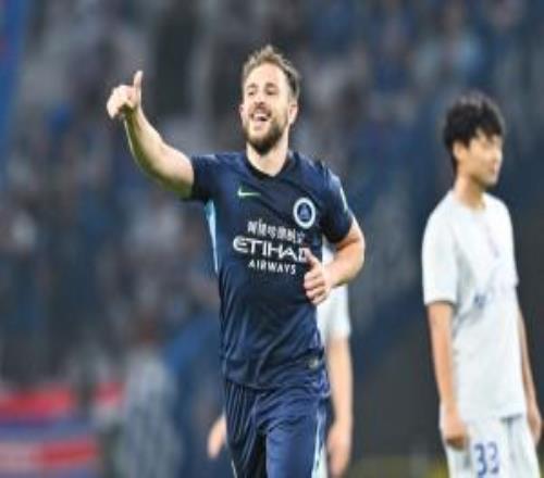結(jié)束5輪不勝！新鵬城21申花阿代米破門(mén)拉唐點(diǎn)射申花6輪不勝