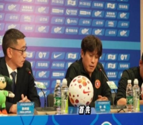 遼寧鐵人客場(chǎng)50擊敗浙江，賽后鐵人主教練徐正源出席新聞發(fā)布會(huì)